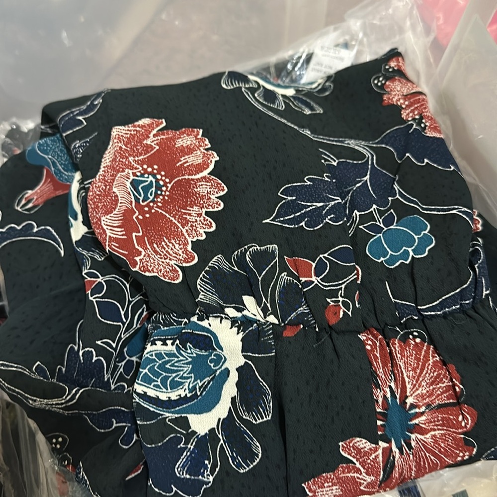 NWT ASTR the Label Eva Romper Dark Green Floral Jumper - Picture 11 of 11